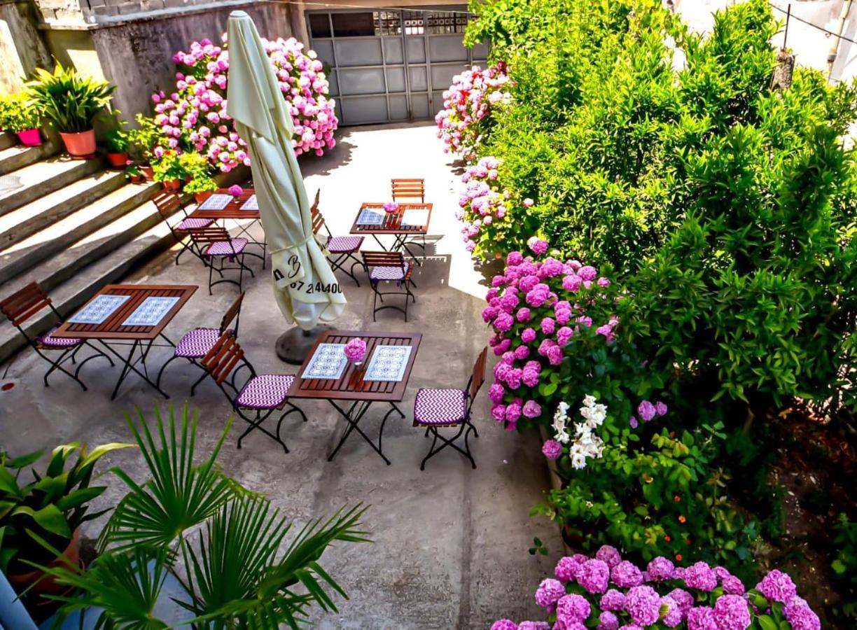 Palorto Hotel Гірокастра Екстер'єр фото