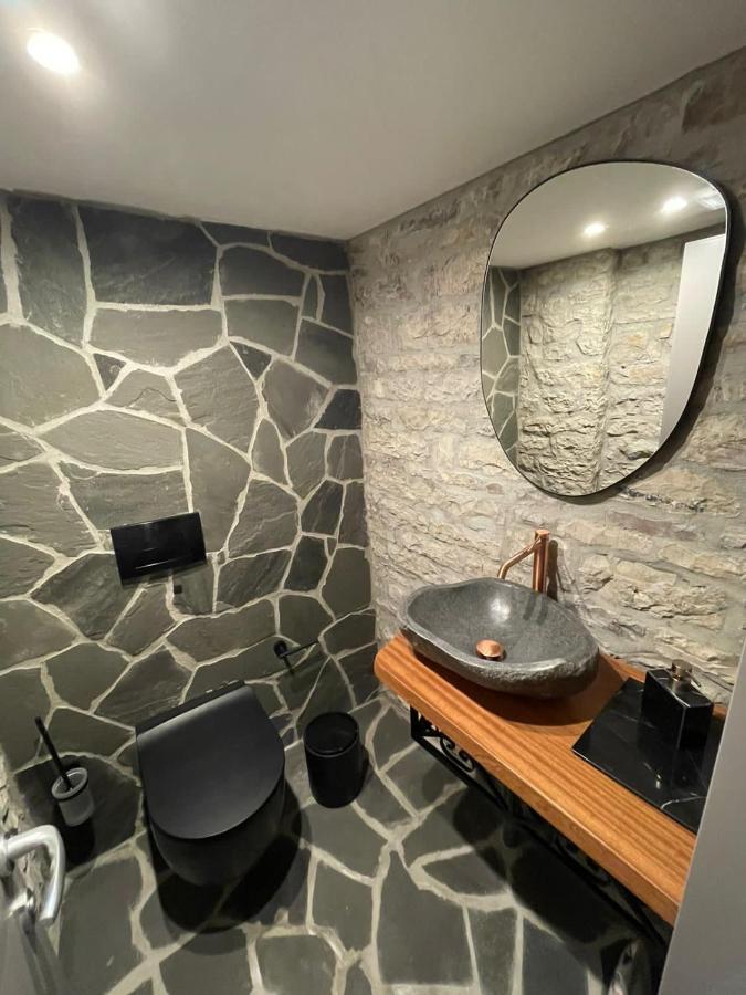 Palorto Hotel Гірокастра Екстер'єр фото