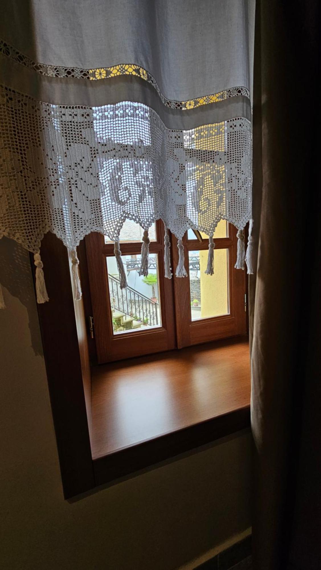 Palorto Hotel Гірокастра Екстер'єр фото